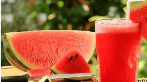 Những thực phẩm "đại kỵ" với dưa hấu, tuyệt đối không ăn chung kẻo ngộ độc, suy nhược lá lách