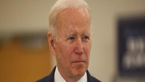 Tỉ lệ ủng hộ ông Biden giảm mạnh ngay trước thời điểm quan trọng