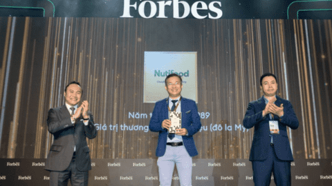 Nutifood được Forbes Việt Nam vinh danh Top 25 thương hiệu F&B dẫn đầu thị trường