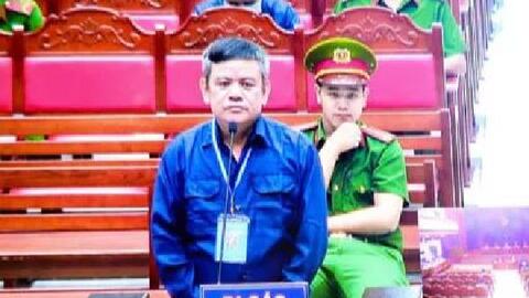 Con đường sa ngã của đội trưởng chống buôn lậu