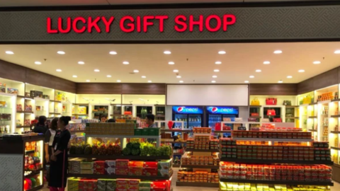 Không buồn cạnh tranh với Winmart, Circle K... một doanh nghiệp bán lẻ tăng doanh thu 96 lần, giá cổ phiếu đã giảm gần 30% từ đỉnh