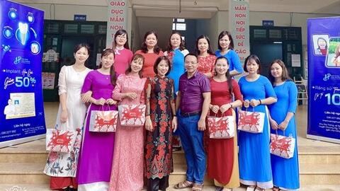 Nhiều hoạt động ý nghĩa tri ân nhà giáo