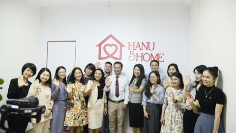 Trường Đại học Hà Nội khai trương dự án tham vấn tâm lý học đường