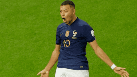 Mbappe lập nên hàng loạt kỷ lục đáng nể sau cú đúp vào lưới Ba Lan