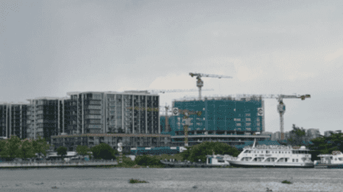 Khơi dòng vốn cho doanh nghiệp (*): Bất động sản, chứng khoán gặp hạn