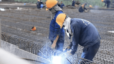 Doanh nghiệp xây dựng, vật liệu xây dựng tìm điểm sáng trong khó khăn