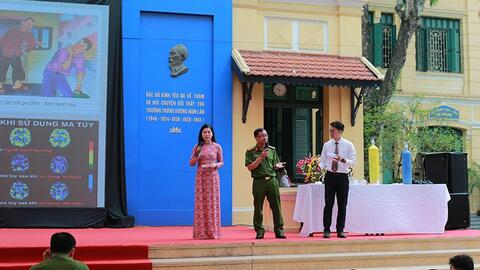 Ma túy đội lốt thực phẩm, thuốc lá điện tử tấn công giới trẻ