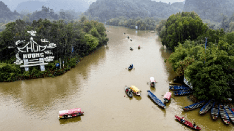 Lễ khai hội chùa Hương sẽ được tổ chức sau 3 năm hoãn vì Covid-19