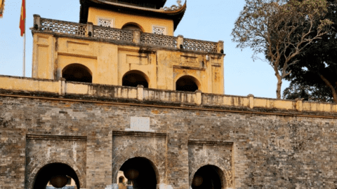 Quận Ba Đình thực hiện nghiêm nếp sống văn minh tại nơi thờ tự