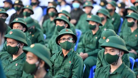 Bộ Quốc phòng trả lời kiến nghị buộc thanh niên nhập ngũ trước đại học