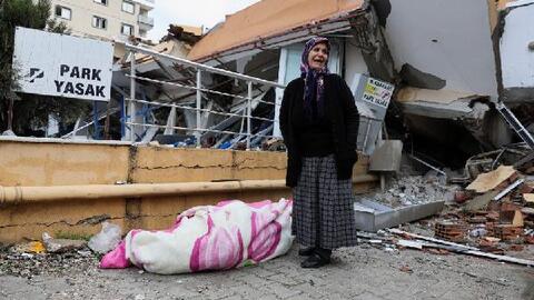 Áp lực địa chất tích tụ gây động đất hủy diệt tại Thổ Nhĩ Kỳ, Syria