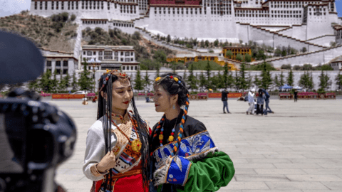 Tỉnh nghèo nhất Trung Quốc vẫn giàu hơn nửa số quốc gia trên toàn cầu: "Vượt mặt" nhiều nền kinh tế Á-Âu