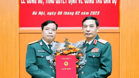 Công bố quyết định của Thủ tướng Chính phủ bổ nhiệm nhân sự Bộ Quốc phòng