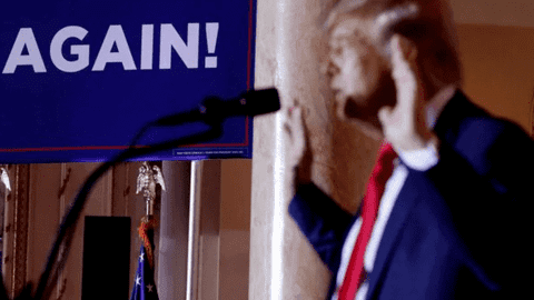 Ông Donald Trump lấy lại được vũ khí quan trọng