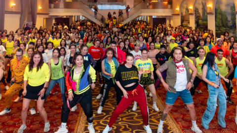 Bộ môn Zumba quy tụ hơn 350 người đam mê tại bữa tiệc LoveDance Fiesta