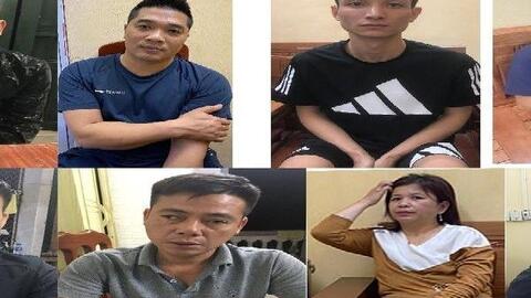 Đột kích sới bạc có 4 lớp cửa ở Thái Bình, thu giữ cả 1 khẩu súng côn