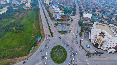 Nghệ An thông qua dự thảo đề án mở rộng thành phố Vinh
