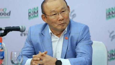 HLV Park Hang Seo sắp tái xuất tại V-League