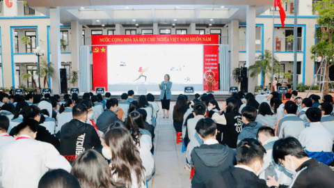 Giúp học sinh lớp 9 hiểu mình, hiểu nghề, vươn tới ước mơ