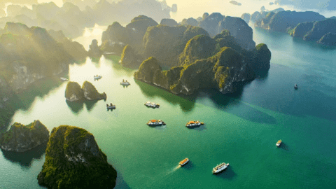 "Cháy vé", "cháy phòng" du lịch lễ, giới trẻ thủ sẵn loạt bí kíp