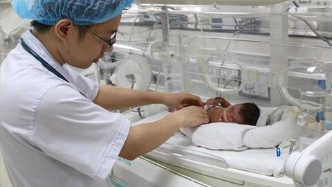 Hà Tĩnh: Thêm một trẻ chào đời cân nặng 6kg