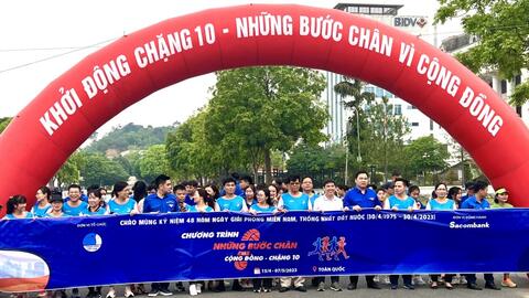 Góp sức xây dựng nhà văn hóa cộng đồng Si La, Lai Châu