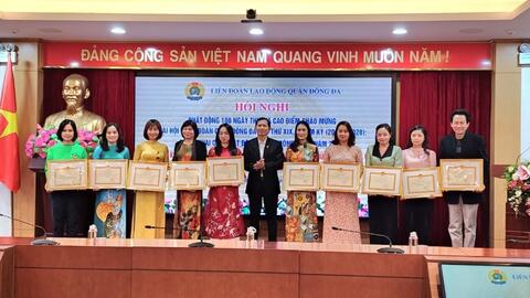 Quận Đống Đa thực hiện tốt phong trào xây dựng cơ quan đạt chuẩn văn hóa