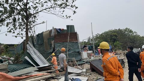 Giải pháp "mạnh" giúp Tây Hồ quản lý đất bãi sông Hồng