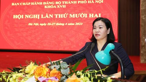 Đẩy mạnh phân cấp, ủy quyền, tăng tính chủ động giải quyết công việc