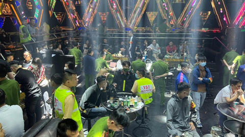 'Bà trùm' kết nối hàng chục 'dân chơi' ma túy trong quán bar