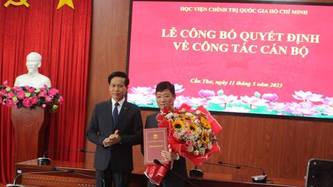 PGS.TS Nguyễn Xuân Phong giữ chức vụ Phó Giám đốc Học viện Chính trị khu vực IV