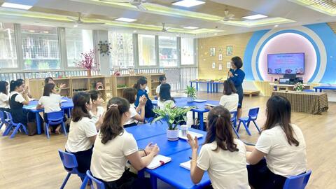 Ngành Giáo dục Cầu Giấy và Phúc Thọ tổ chức hoạt động kết nối, chia sẻ cho giáo viên mầm non