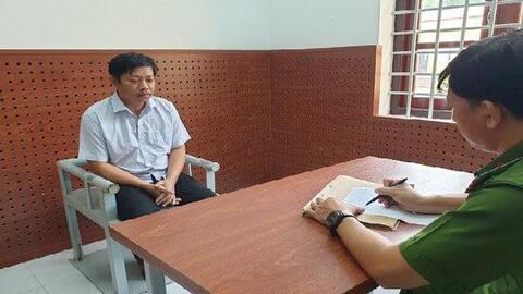 Bắt nguyên Chủ tịch, Phó Chủ tịch UBND thị trấn ở Hậu Giang
