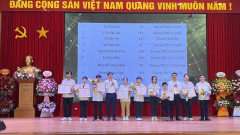 Quận Hai Bà Trưng tuyên dương học sinh giỏi tiêu biểu năm học 2022 - 2023
