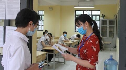 Đầu tháng 6, Hà Nội niêm yết danh sách các điểm thi vào lớp 10