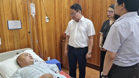 Lãnh đạo Sở Thông tin và Truyền thông Hà Nội thăm, động viên phóng viên bị hành hung khi tác nghiệp