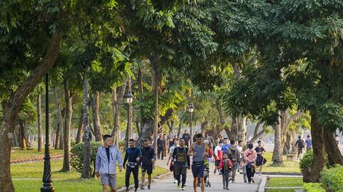 Hà Nội: Sẽ xem xét tháo dỡ toàn bộ hàng rào công viên Thống Nhất