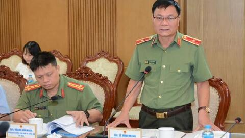 Cảnh báo gian lận thi cử ngày càng tinh vi, tự mua lẻ thiết bị trên thị trường để tích hợp