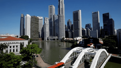 Singapore lần đầu tiên trở thành thành phố đắt đỏ nhất
