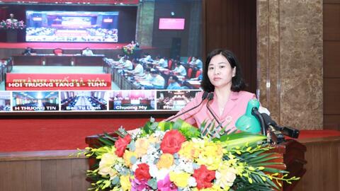 Khắc phục triệt để tình trạng cán bộ đùn đẩy, né tránh, không tham mưu giải quyết công việc