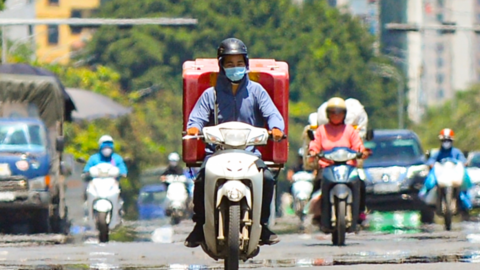 Nắng nóng trải dài từ Bắc Bộ đến Phú Yên