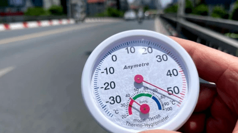 Miền Bắc nắng nóng đỉnh điểm trước khi chuyển mưa lớn