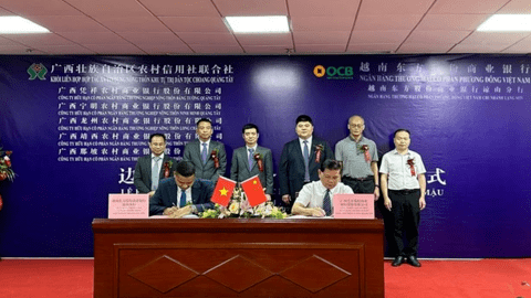 OCB ký kết hợp tác thanh toán biên mậu