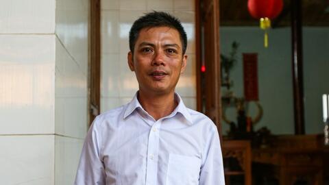 Trưởng thôn 46 tuổi ở Hà Tĩnh đậu tốt nghiệp