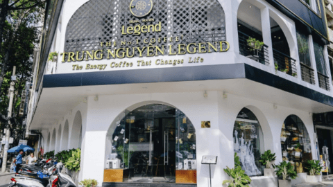 Top 10 thương hiệu F&B tại Việt Nam năm 2023: Highlands Coffee, Trung Nguyên Legend, Phúc Long đều đứng sau một hãng gà rán