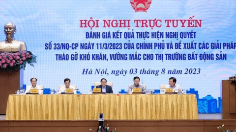 Thủ tướng: “Những vấn đề của bất động sản đã kéo dài hàng chục năm, không thể xử lý trong một sớm một chiều”