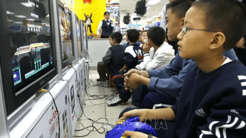Trung Quốc: Cắt truy cập Internet vào ban đêm đối với trẻ em và thanh, thiếu niên