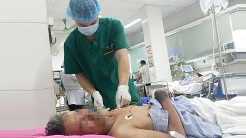 Nhiều ca bệnh nhiễm liên cầu khuẩn sau khi ăn tiết canh, lòng lợn