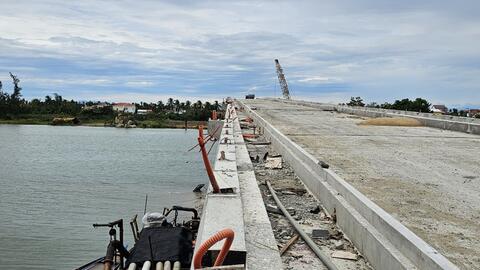 Quảng Nam: Người dân lo lắng năng lực nhà thầu thi công cầu Thanh Nam