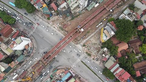 Long Biên - Hà Nội: Phân luồng giao thông tại nút giao Hồng Tiến-Nguyễn Văn Cừ